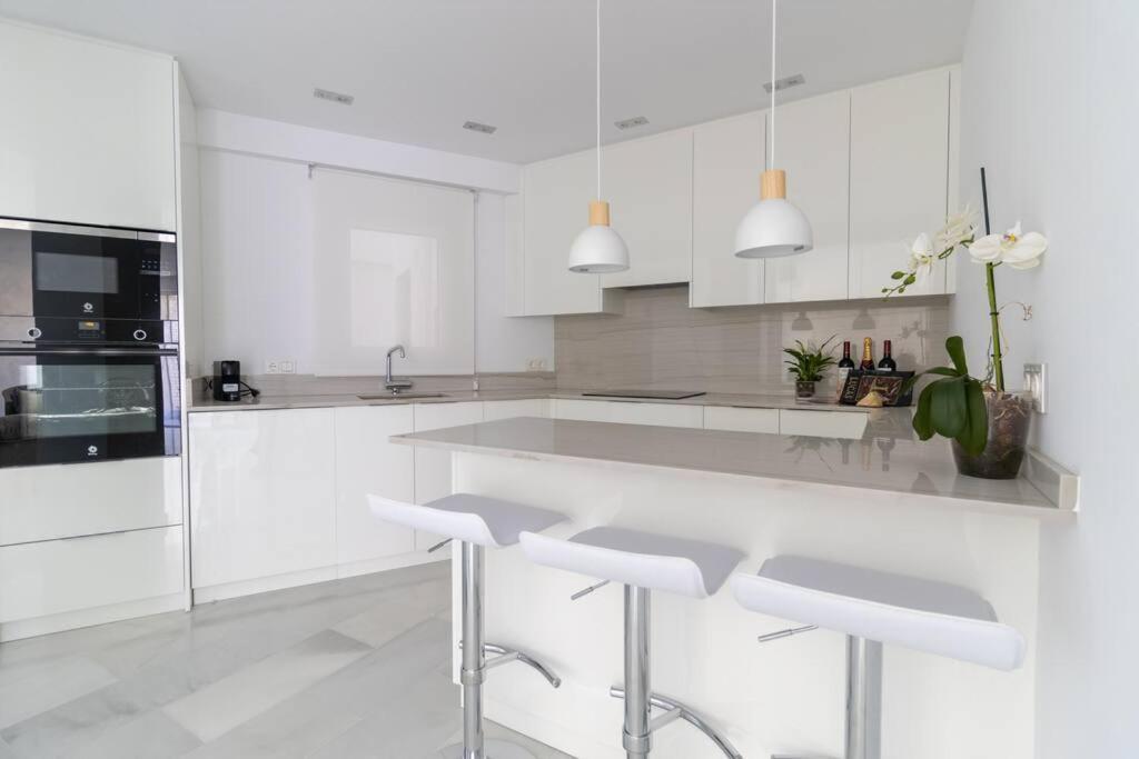 Polo Apartaments 5E Jacaranda Marbella Ngoại thất bức ảnh
